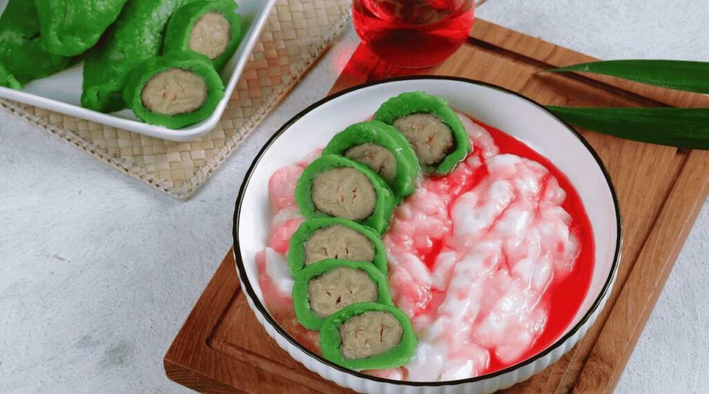 Es Pisang Ijo Ikon Kuliner Segar dari Makassar