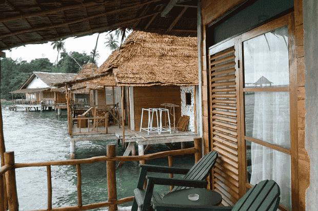 Pengalaman Menginap di Sekitar Pantai yang Menguatkan Kesan Eksklusif