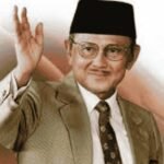 Jejak Pemikiran BJ Habibie yang Mengubah Arah Bangsa