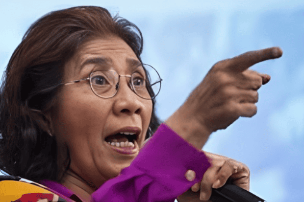 Keberanian Melawan Arus