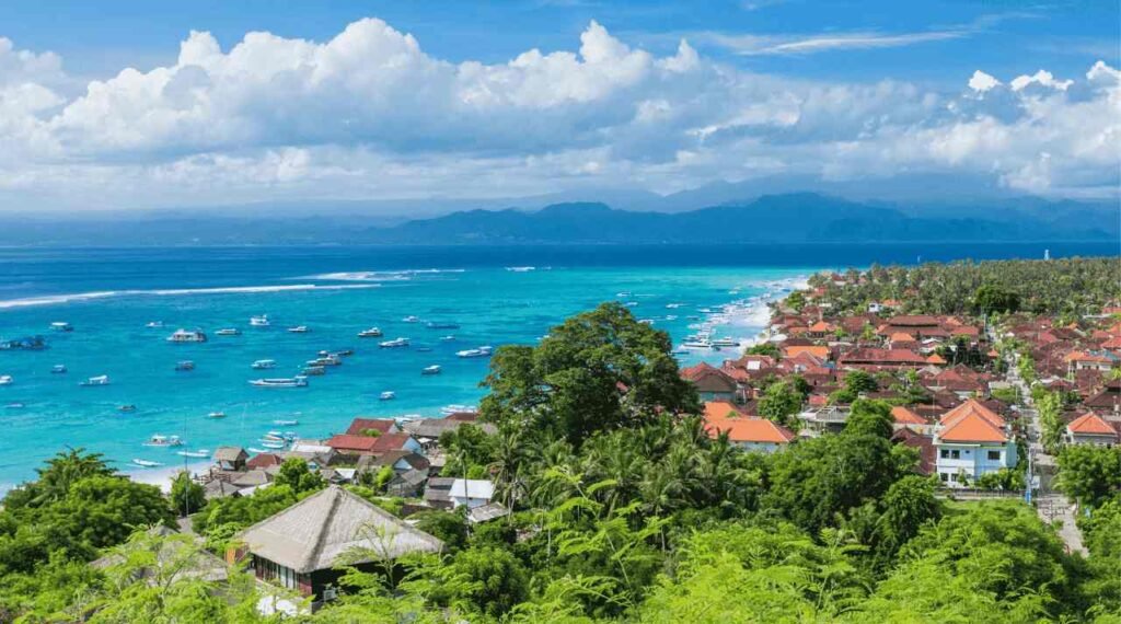 Nusa Lembongan Ruang Tenang untuk Menikmati Wajah Bali yang Berbeda