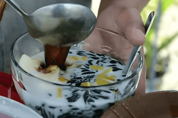 Es Dawet Ireng dalam Kehidupan Sehari Hari