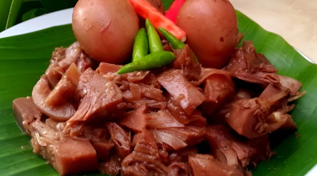 Gudeg Jogja Rasa Manis dan Ciri Khas Kuliner Yogyakarta