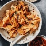 Wonton Chili Oil, Perpaduan Lembut dan Pedas yang Bikin Ketagihan